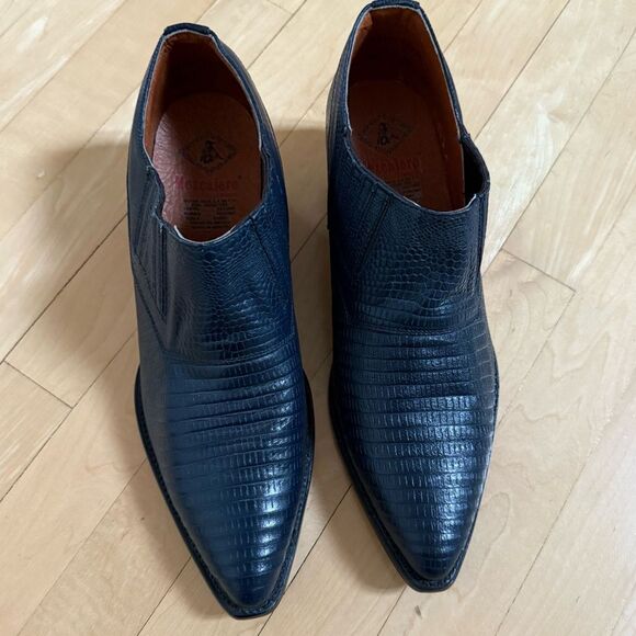 Mezcalero Mexico Made Embossed Leather Western Leather Booties in Blue 10EE - Picture 3 of 16